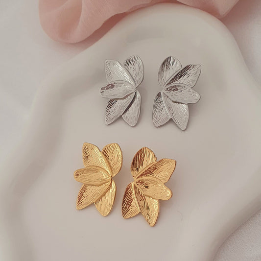 Orecchini Petali oro