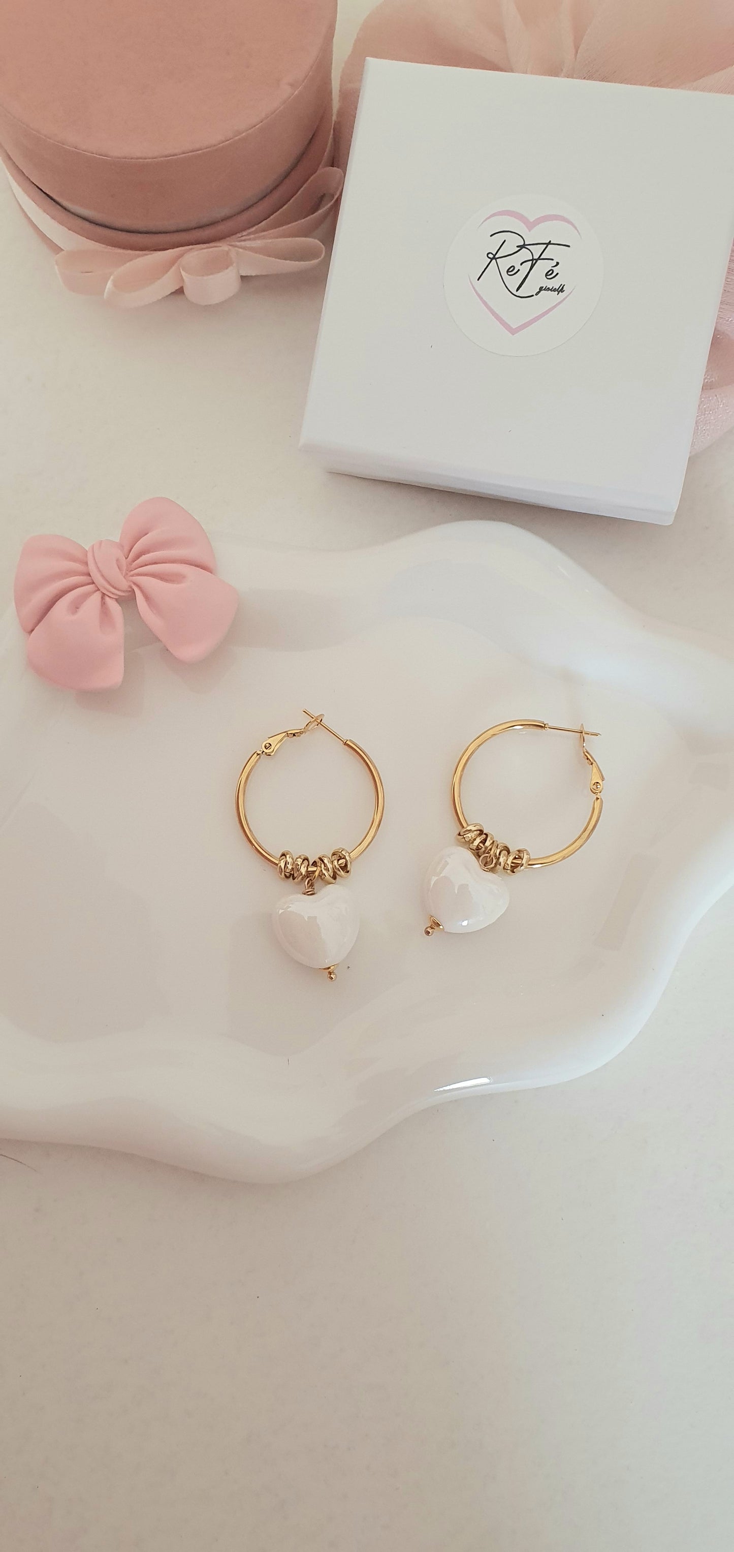 Orecchini Cuore bianco