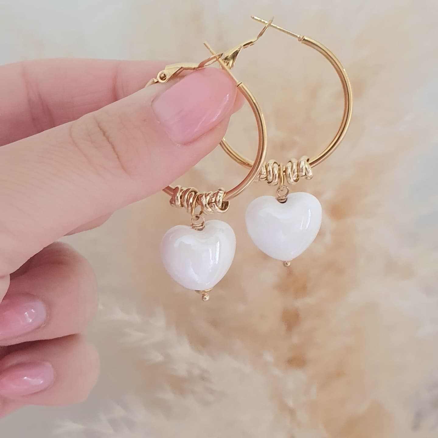 Orecchini Cuore bianco