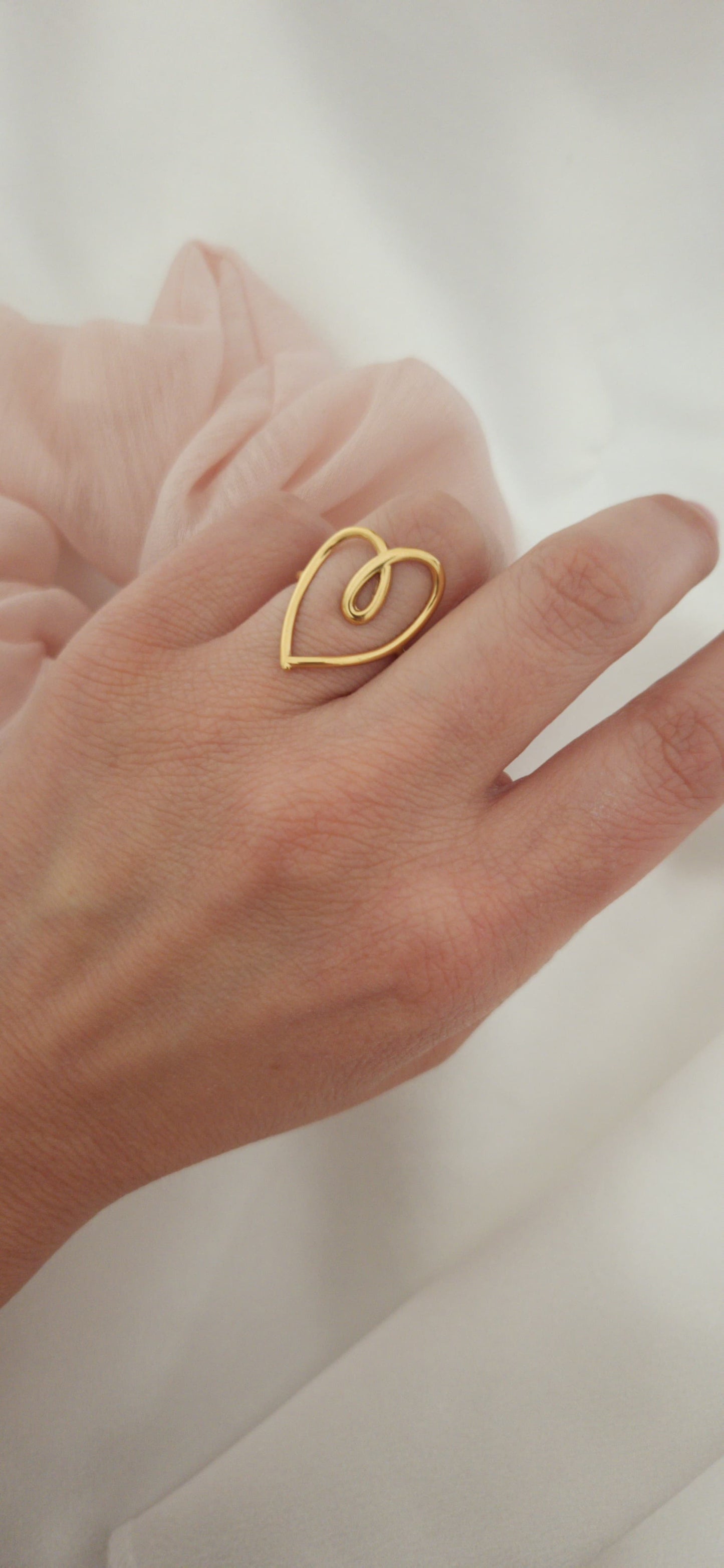 Anello Cuore Ghirigoro dorato