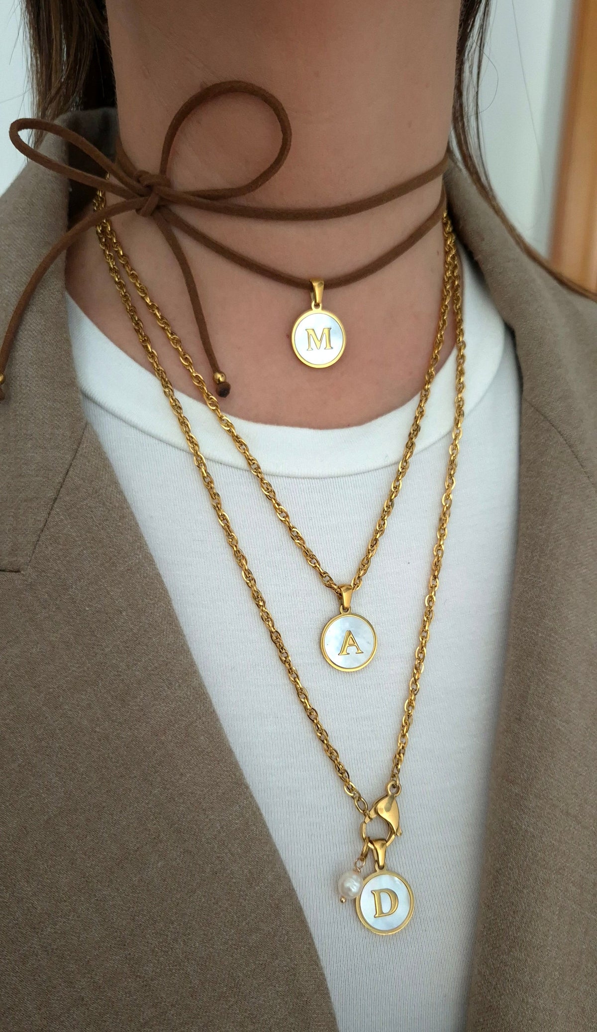 Collana Charms iniziale perla