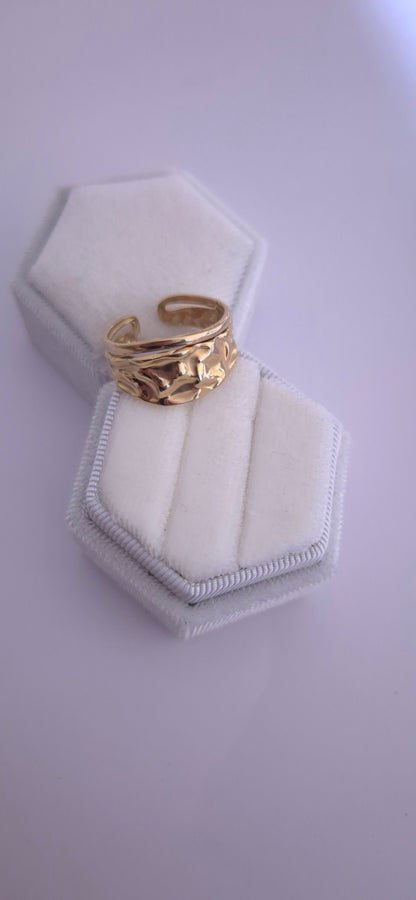 Anello Martellato