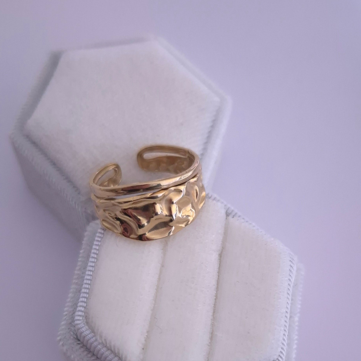 Anello Martellato